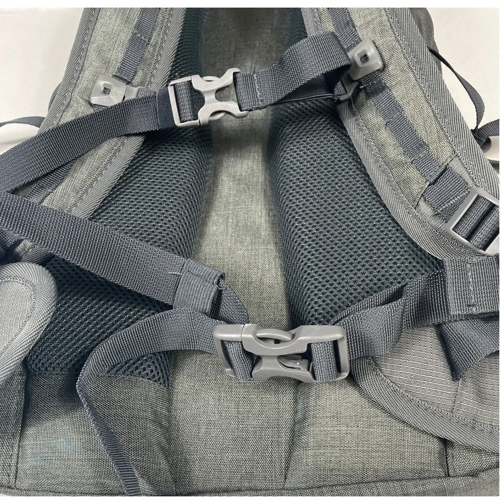 Magellan Outdoors Ponderosa 30L H2O Backpack Durable Storage Travel‎ 🌲 Hiking
